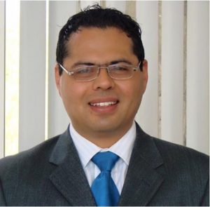 Dr. Miguel Santiago Reyes Hernández